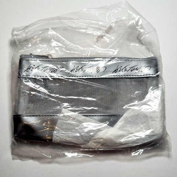 SOLD—Lord & Taylor Silver Mesh Cosmetic Bag Zipper Pouch - Picture 2 of 9